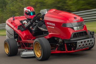 ホンダの芝刈り機、世界最速ギネス新記録…0-160km/h加速6.29秒、心臓は CBR1000RR［動画］ 画像