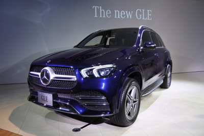 【メルセデスベンツ GLE 新型】初の3列目シートを標準装備、4気筒ディーゼルも新設定 画像