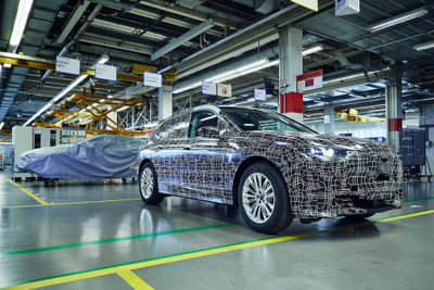 BMWの次世代EV『iNEXT』、最新プロトタイプの画像 2021年から生産へ 画像