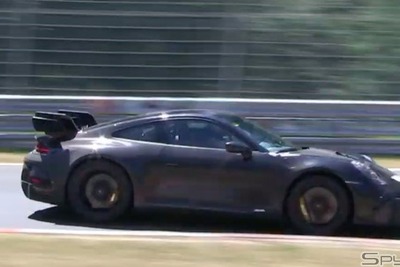 フラット6サウンド炸裂！ポルシェ 911 GT3 開発車両がニュル激走［スクープ動画］ 画像