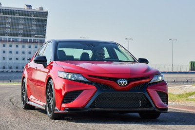 トヨタ カムリ に初の「TRD」、9月中に発売へ…3万1040ドルから 画像