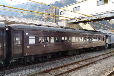 JR東日本の旧型客車がリニューアル…昭和初期をイメージした木目調に　2020年4月 画像