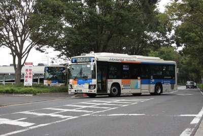 動物園ズーラシアのシャトルバスが自動運転中…I・TOP／相鉄バス／群馬大学の共同トライアル 画像