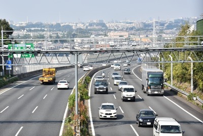 高速道路は日付変更前に料金所入り口を通過すれば8%…あすから消費税10%［新聞ウオッチ］ 画像