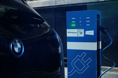 BMW、電動化戦略を加速…4100以上の充電ステーションをドイツに設置へ 画像