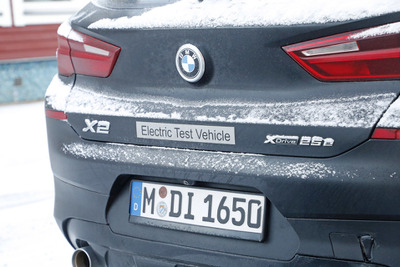 BMWの最小電動SUVは『iX2』! PHEVとの差別化は…スクープ 画像