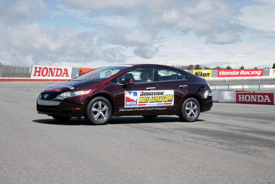【IRL】オフィシャルカーにホンダの燃料電池車 画像
