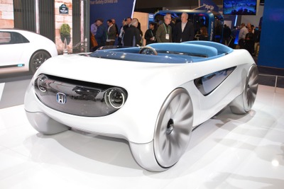 ホンダe のスピードスターか? 走りも楽しみたい人向けの自動運転車…CES 2020 画像