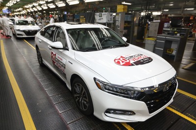 ホンダの米オハイオ工場、四輪車生産2000万台達成…アコード・ハイブリッド がラインオフ 画像