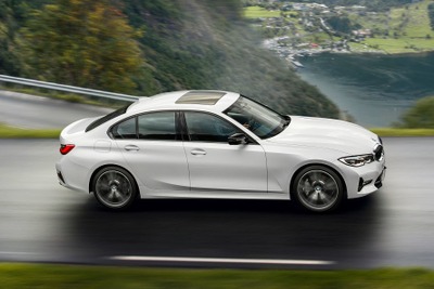 BMW 3シリーズ、X3、X4に48Vマイルドハイブリッド…2020年春欧州発売へ 画像