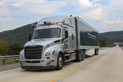 ダイムラー、自動運転トラックの公道テストを拡大…目標はレベル4実現 画像
