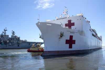 アメリカ海軍、病院船を出動…ロサンゼルスとニューヨーク［フォトレボート］ 画像