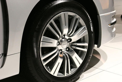 【日産 ティアナ 新型発表】ミシュラン エナジーMXV8 を新車装着用タイヤに採用 画像