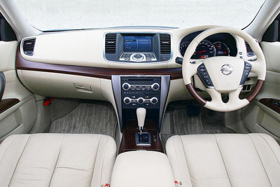 【日産 ティアナ 新型発表】インテリアに癒しの要素 画像