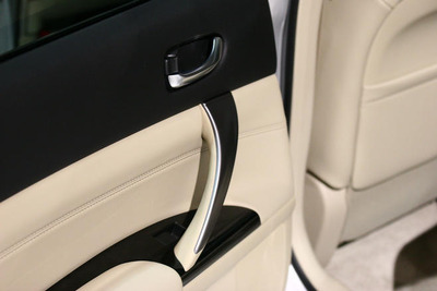 【日産 ティアナ 新型発表】エモーショナルなデザイン 画像