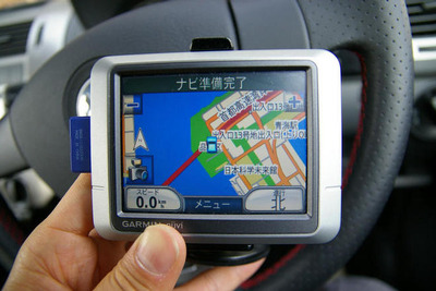 【カーナビガイド'08夏】GARMIN nuvi250「“シンプルな使いやすさ”と“コストパフォーマンス”の両立」…神尾寿 画像