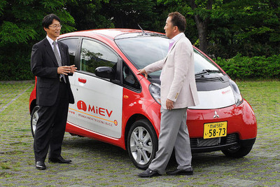 【清水和夫のサステナブル・リポート】三菱i MiEV その2…開発人対談　橋本徹 MiEV事業開発推進室長 画像