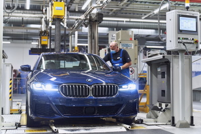 BMW 5シリーズ 改良新型を生産開始　7月中に欧州発売 画像