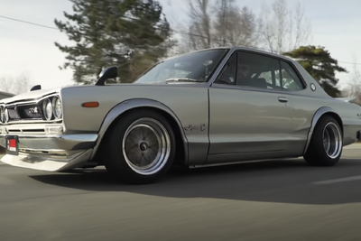 【MotorTrend】なぜアメリカで人気なのか？72年式日産スカイラインGT-Xが再登場！...JDM Legends 画像