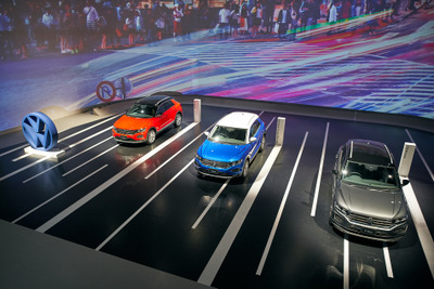 【VW T-Roc】日本発表…VGJ社長「日本の道に理想的なサイズ」 価格は384万9000円から 画像