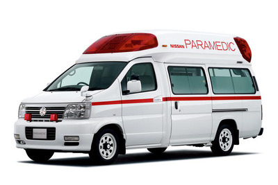 日産、高規格救急車を一部改良 画像