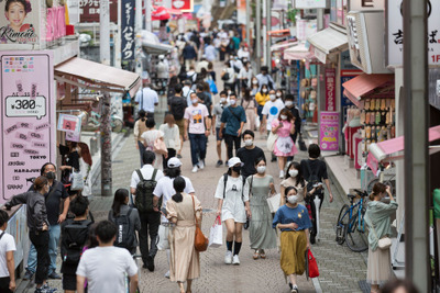コロナ国内死者1000人超、”重症化”の日本経済は回復まで「2年以上」予測［新聞ウォッチ］ 画像
