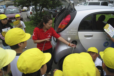 三菱 i MiEV 「将来はこんな車に乗ってみたい」…北海道の小学生 画像