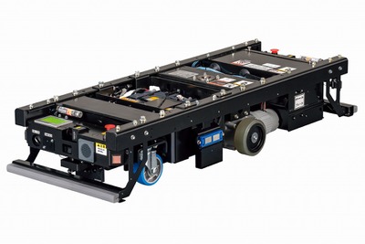 豊田自動織機、最大搬送量1000kg級の無人搬送車を追加 画像