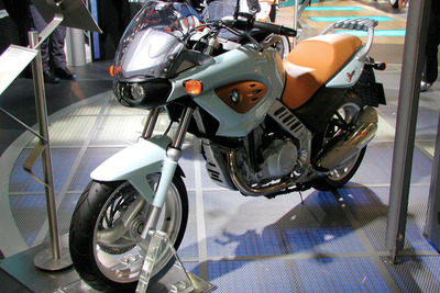 BMWジャパン、大型単気筒バイク『F650CS』を3月に日本導入 画像