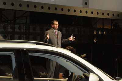 【VW ティグアン 日本発表】ドリザス社長「すべての面で高いクオリティ」 画像