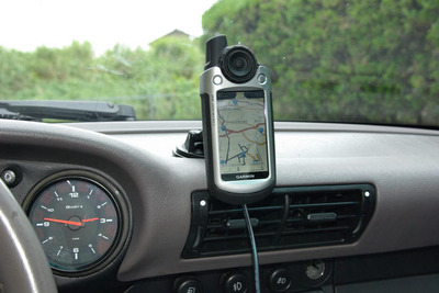 【GARMIN Colorado300インプレ その3】オプション地図を使えば カーナビとしても実力十分 画像
