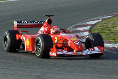 フェラーリ開幕戦は昨年のマシン「F2001」で……トッドが語った理由 画像