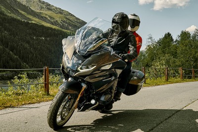 BMW R1250RT、2021年モデルの予約受注開始---ACCを装備、価格は307万円 画像