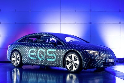 メルセデスベンツの新型EV『EQS』、充電を支援する最新コネクト採用 画像