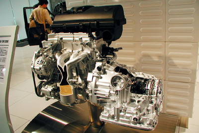 【日産『マーチ』発表】超-低排出ガス車認定を受けた新開発エンジン 画像