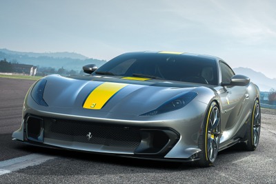 フェラーリ、830馬力の新限定モデルの写真公開　車名は5月5日に発表予定 画像