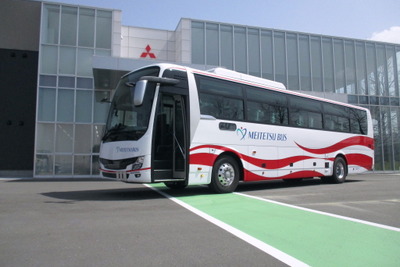 三菱ふそう、大型観光バス『エアロクィーン/エアロエース』折戸仕様車の販売開始 画像