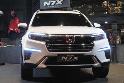 ホンダ、新クロスオーバー車『N7X』提案…3列シート7名乗り 画像