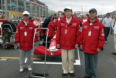 【新聞ウォッチ】トヨタF1、朝日1面、読売人物コラムなどなど 画像