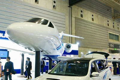 【国際航空宇宙展】富士重、ビジネスジェットの実物大模型を展示 画像