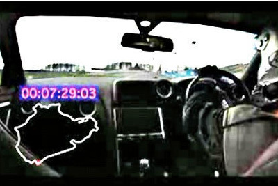 これがニュル7分29秒証拠ビデオだ！日産 GT-R 対 ポルシェ 911　場外バトル 画像