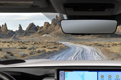トヨタ タンドラ 新型、インテリアの写真公開…ワイドディスプレイ採用 画像