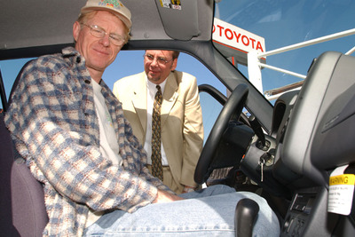 トヨタ、カリフォルニアでZEV『RAV4-EV』を発売 画像