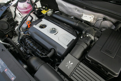 【VW ティグアン 詳報】パワフルな2リットルターボエンジン 画像