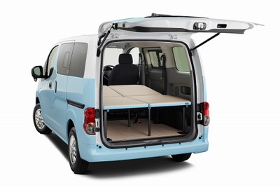 日産 NV200バネット…車中泊仕様や福祉車両の仕様を向上　オーテック 画像