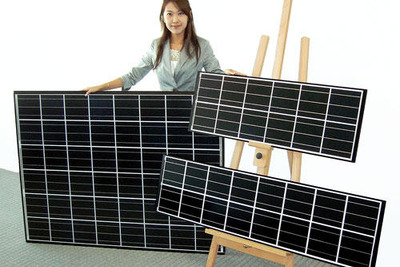 京セラ、住宅用太陽電池システムのセルを大型化 画像