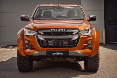 いすゞ『D-MAX』にオフローダー、北極走破のノウハウでカスタム 2022年2月英国発売 画像