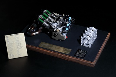 ルマン優勝30周年、マツダ『787B』搭載の4ローターエンジンを1/6スケールで再現 画像