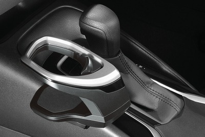 エアコンや視界を遮らない、コンソール専用ドリンクホルダー発売 まずはカローラ/RAV4用 画像