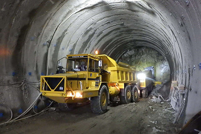 リニア中央新幹線のトンネル工事で死亡事故…発破後に岩盤落下 画像